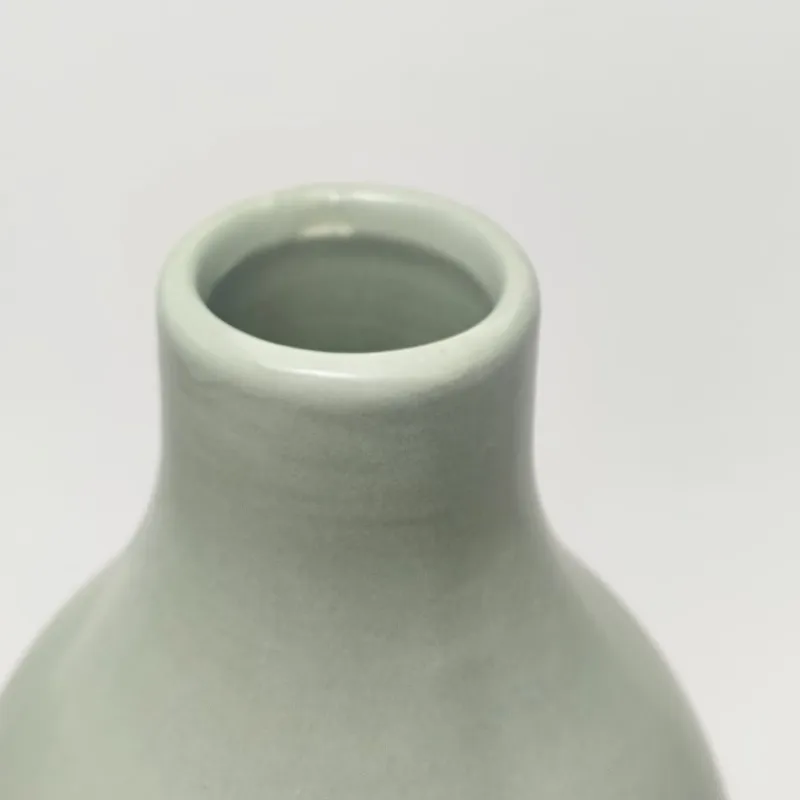 Ceramic Vase Photo 5