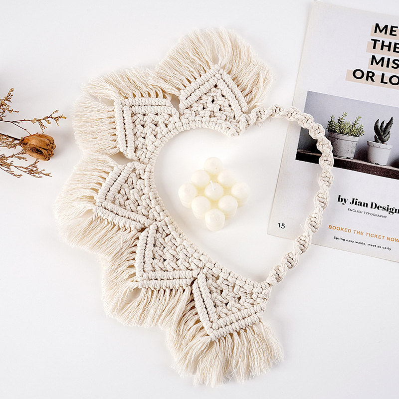 Handmade Macrame Wall Hanging Creative Heart-Shaped Woven Ornament for Modern Home Decor