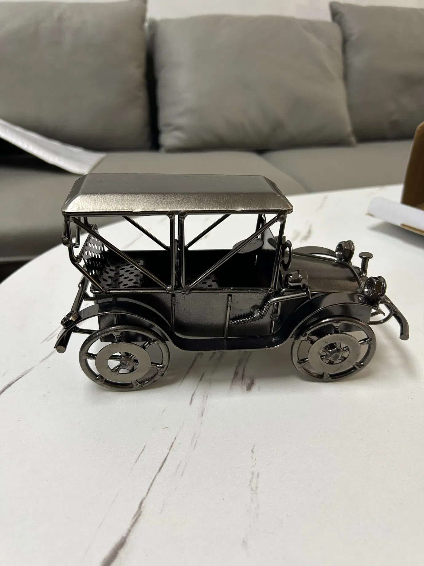 Decorative Classic Vintage Metal Craft Art Car Model Die-Cast Model Car