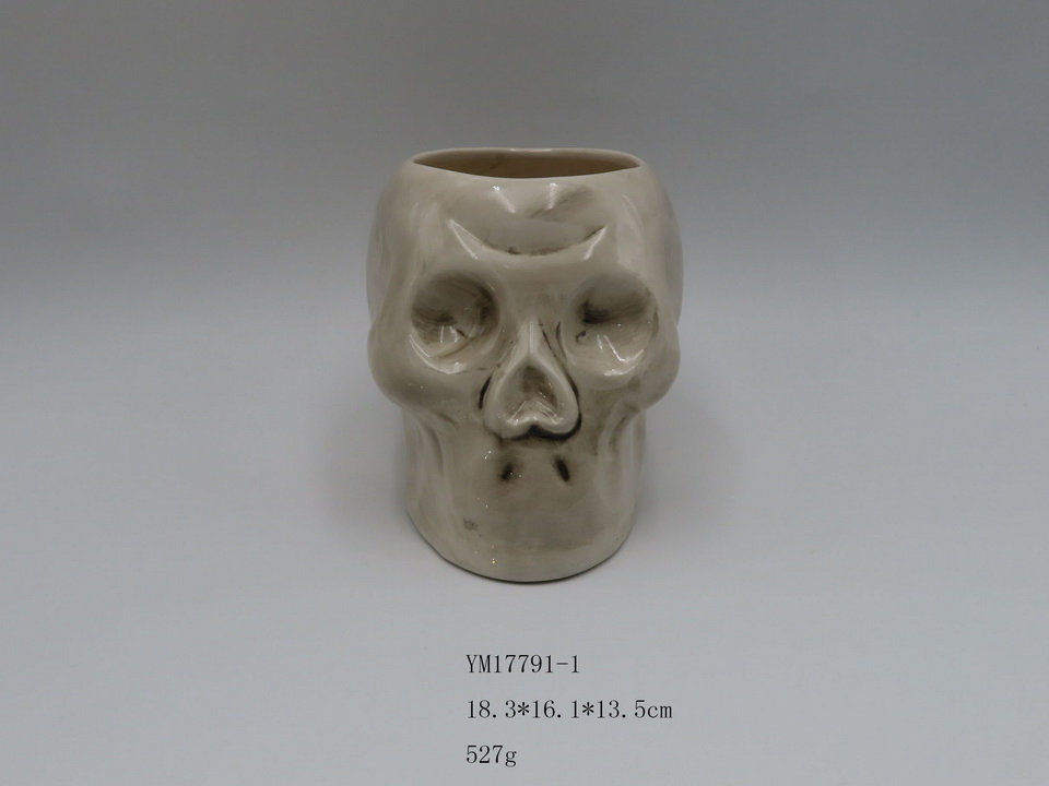 Crossbones Ceramic Easter Spring DIY Crafts Creative Easter