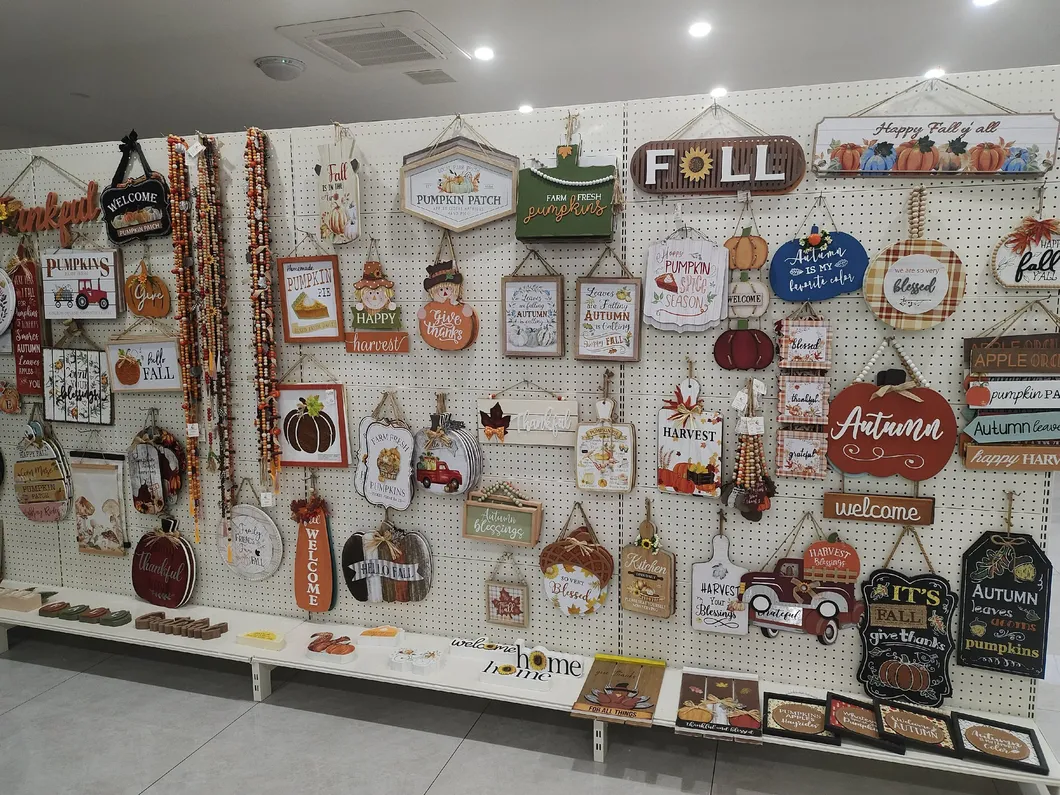 Wooden Wall Hanging Craft 2