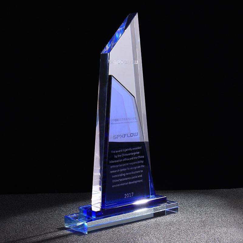 Handcrafted Perspex 3D Laser Engraved Acrylic Crystal Cube Business Gift Trophy Awards