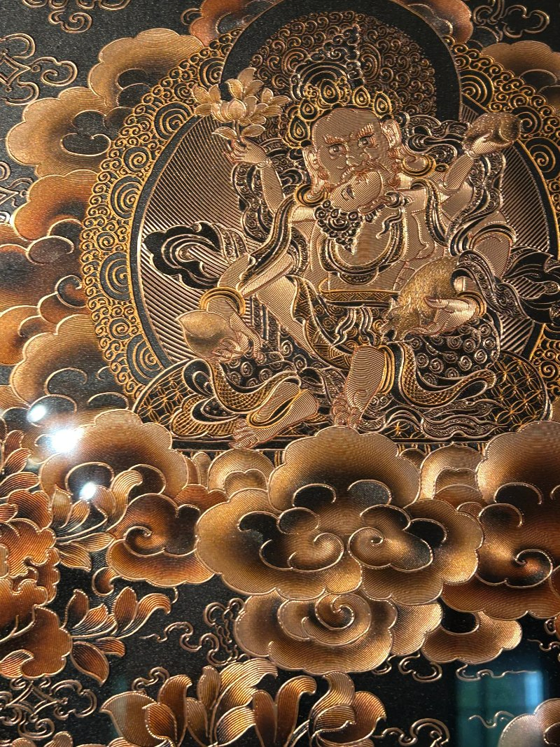 Elegant Wealth God Metal Craft for Home Display