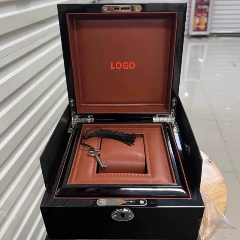 All Kind of Home Decoration Europe Lockable Pine Small Wooden Treasure Jewelry Storage Box for Craft Custom Logo