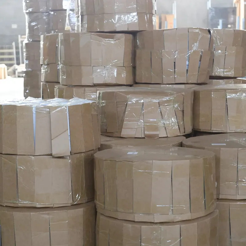 Artisan Pine Cone Candle 3