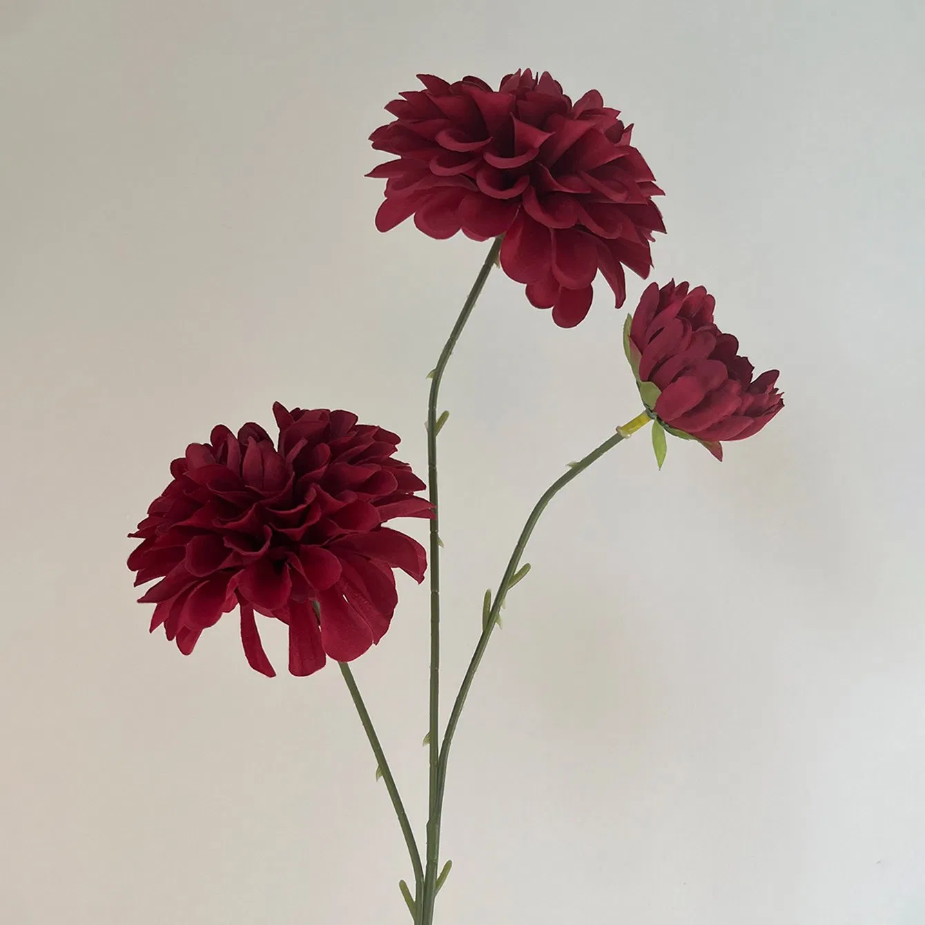 Seasonal Artificial Floral Decoration with 3 Hidden Fragrant Flowers: Christmas Wedding Bouquet, Memorial Day Cemetery Wreath, Year-Round Desktop Decoration