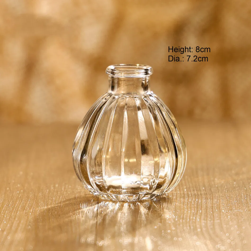 Glass Flower Vase Detail 13