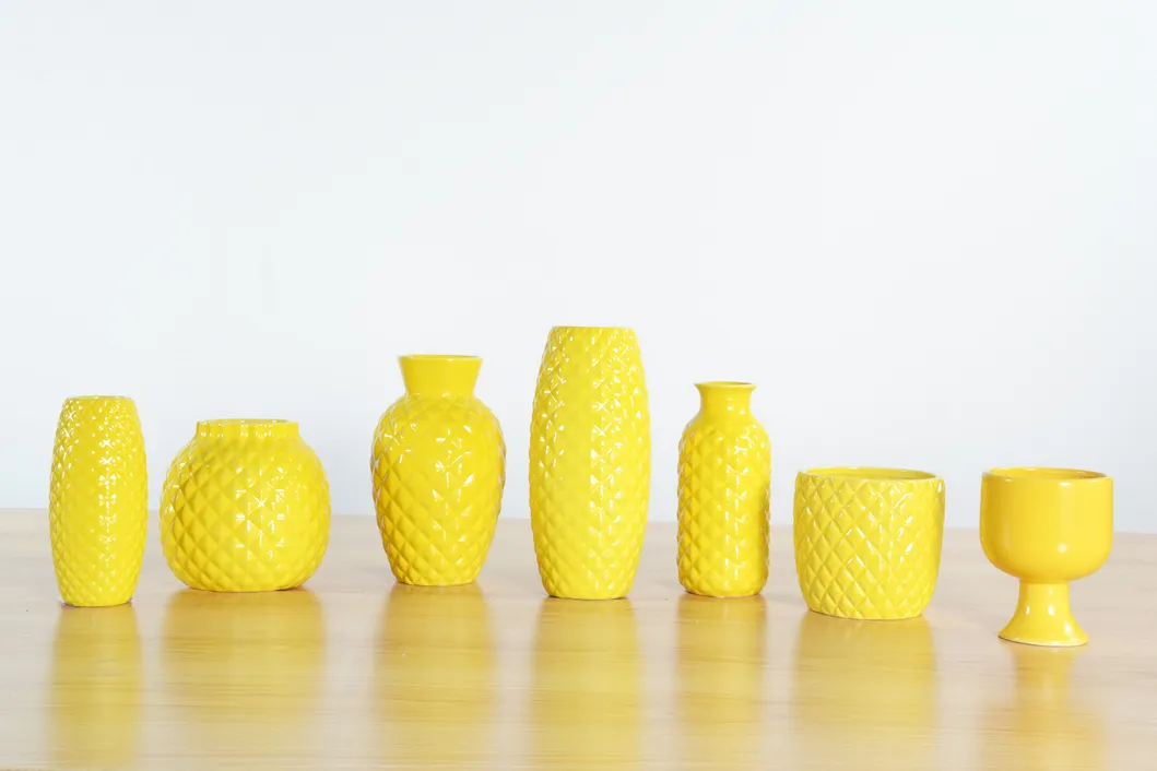 Ceramic Vase Ornament