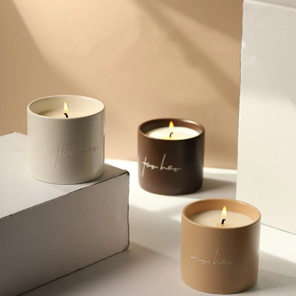 Direct Sales Sustainable Non-Toxic Mini Scented Glass Soy Wax Candle for Seasonal Decoration