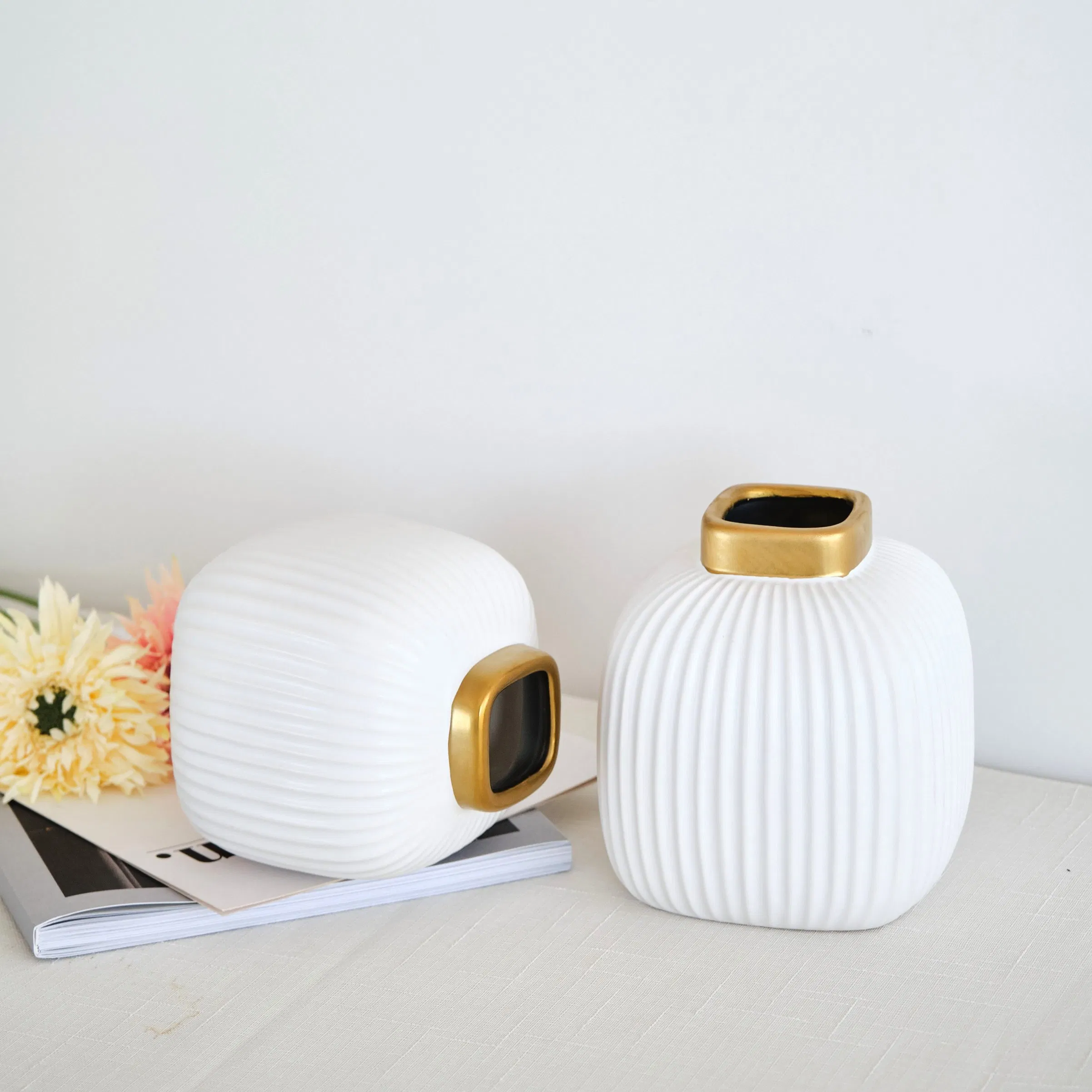 New Arrival Tabletop Decorative Gold Plating Ceramic Flower Vase