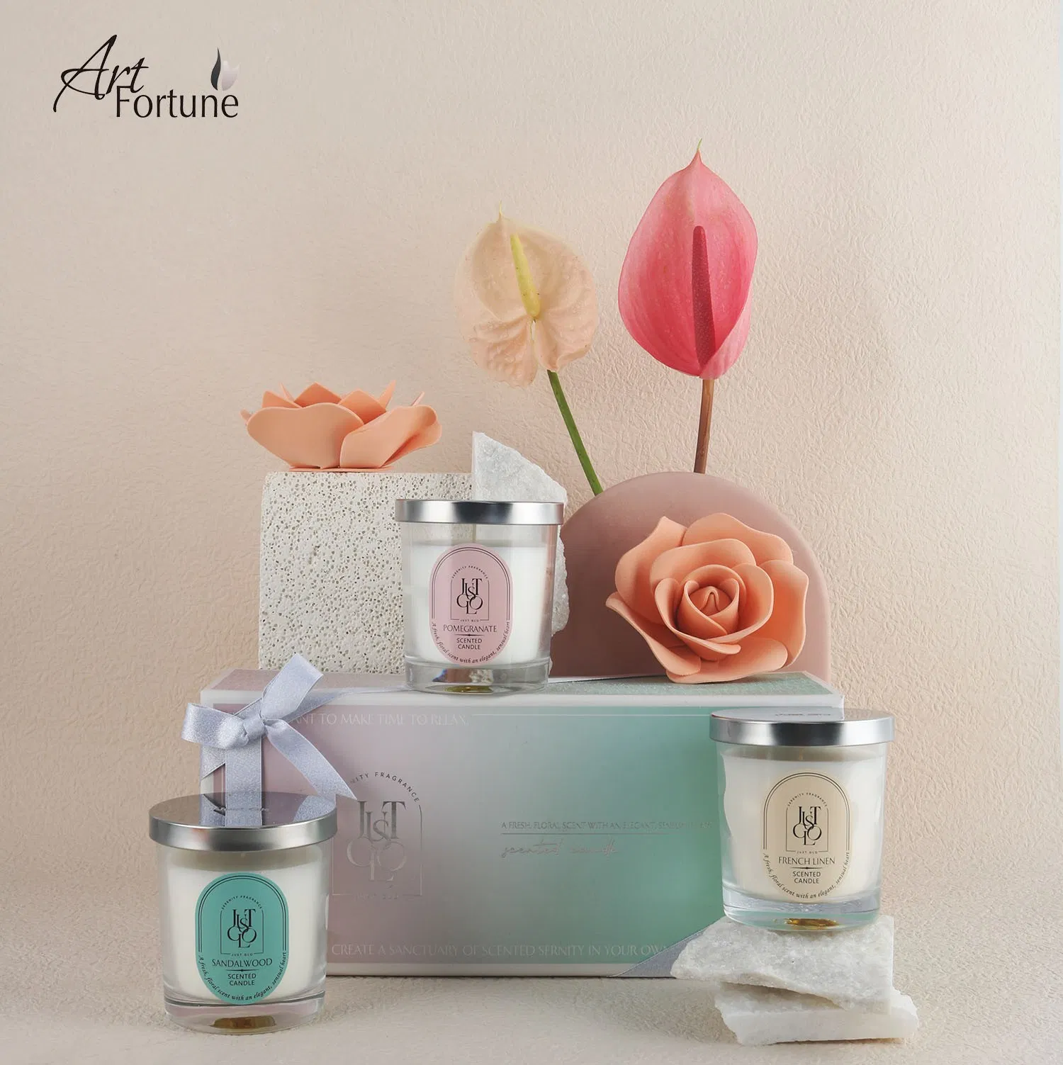 Wholesale Private Label Customized Scented Soy Wax Glass Candle for Home Decoration and Holiday Seasonal Gift