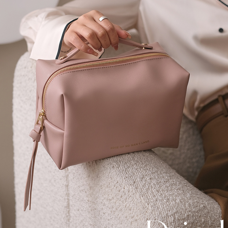 Wholesale Custom New Designer Women Branded Handle Luxury Waterproof PU Leather Pouch Toiletry Travel Makeup Cosmetic Bag