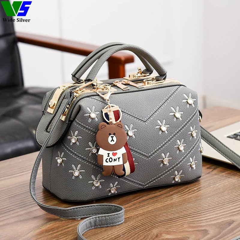 Wide Silver Special Counter Ladies Handbag Collections New Fashion 2024