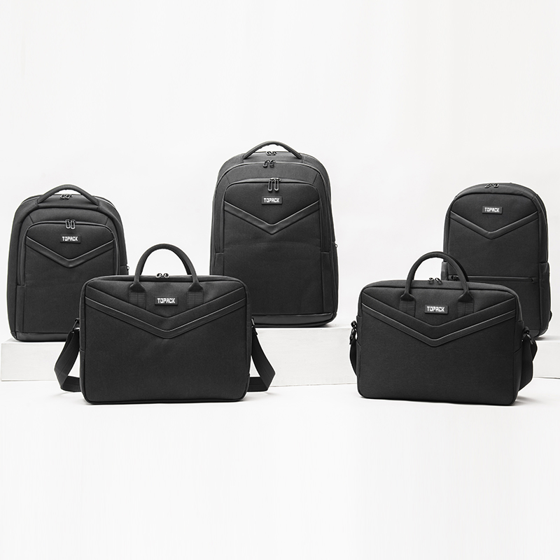 Black Business Backpack Large Capacity Travel Bag Simple Laptop Backpack Durable Backpack Versatile Commuter Bag Briefcase Computer Bag Series