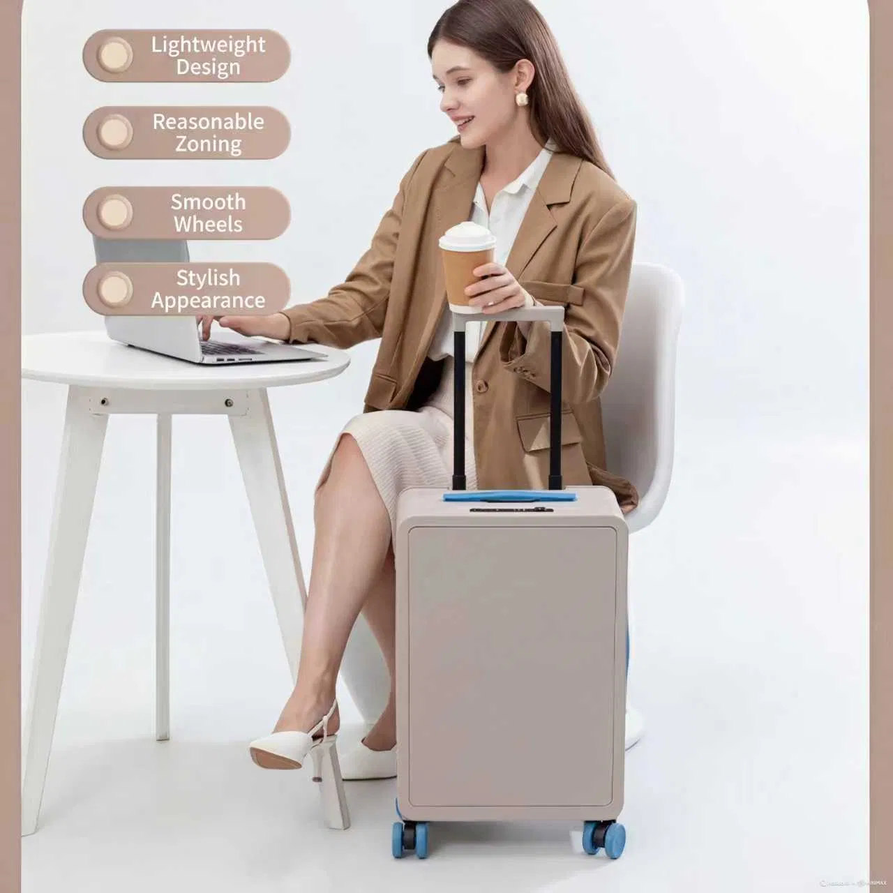 All-in-One Travel Bag Unibody PC Shell Front Quick-Access Tech Organized Travel Solution