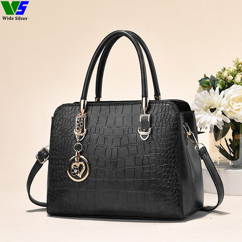 Wide Silver Modern Style Ladies High Quality Fashion Handbag New Collection