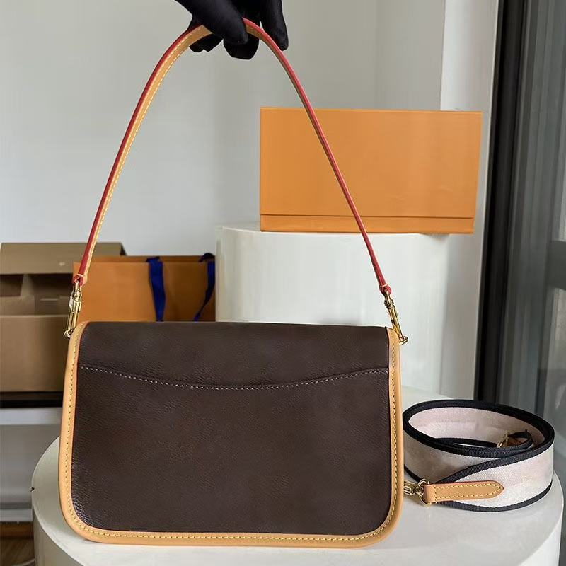 1.1 Genuine Real Leather Men Clone 5A Bag Original Cheaper Tote Handbag Luxury Shoulder Replica Online Store Travel Bag Running Replicas Designer Women Bag