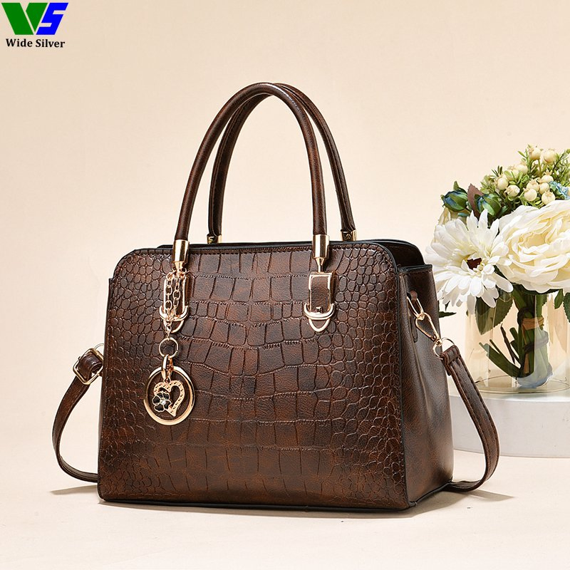 Wide Silver Modern Style Ladies High Quality Fashion Handbag New Collection