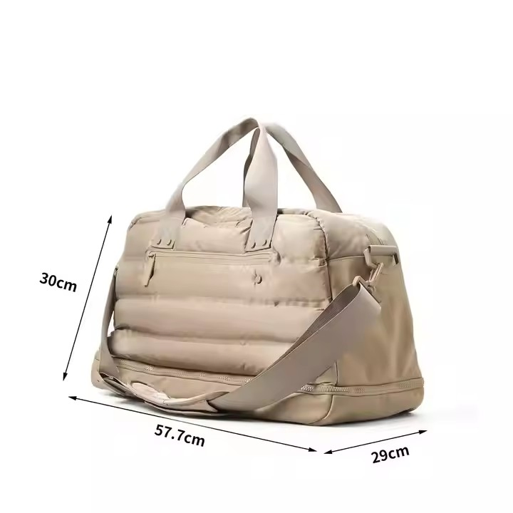 Large Capacity Outdoor Unisex Travel Bag Nylon Waterproof Weekender Duffle Bag Quilted Puffy Weekend Bag
