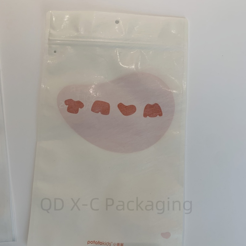 Travel-Smart Clothing Bags – Lightweight Yet Tear-Resistant