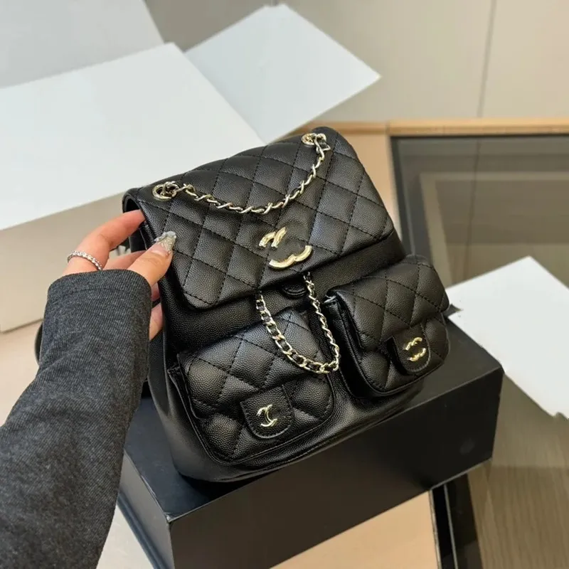 Luxury Bag Display 5