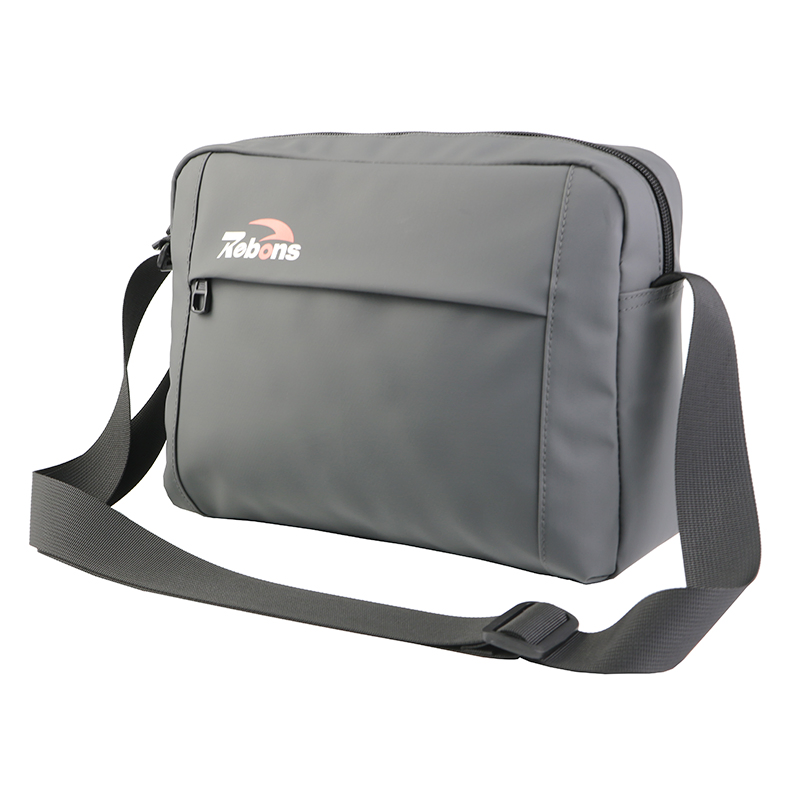 2025 Custom Logo Fashion Men's Travel Sports Sling Chest Strap Bag Designer Luxury PU Leather Hobo Crossbody Belt Zipper Laptop Shoulder Messenger Bag