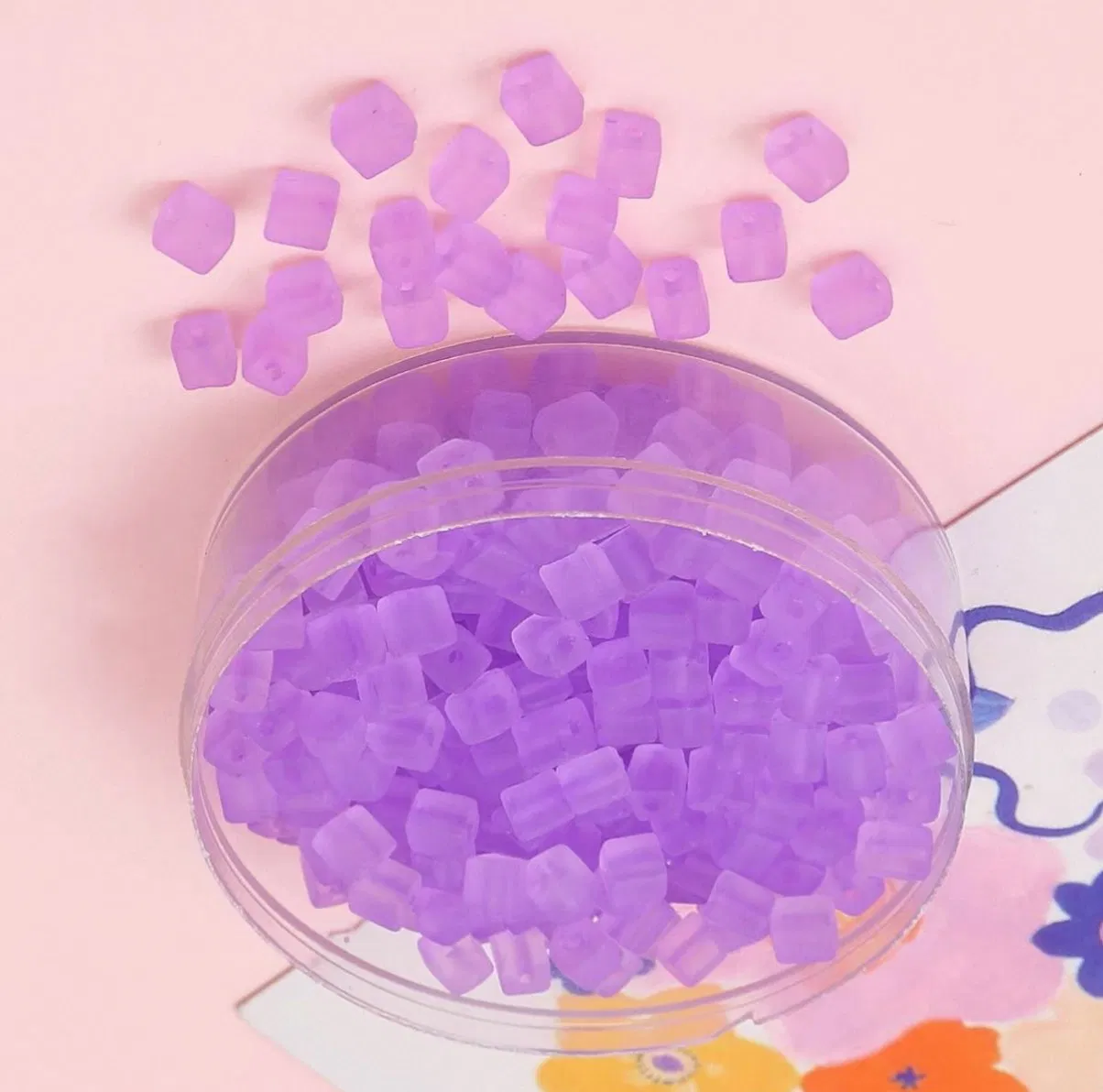 Cube Glass Seed Beads High Quality 25kg MOQ Round Hole Options