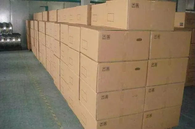 Warehouse storage