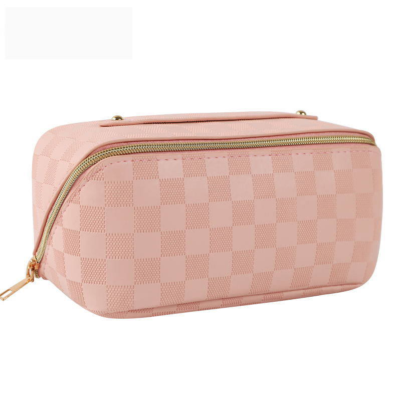 Luxury Lattice Hand Makeup Bag Travel Cosmetic Bags Designer