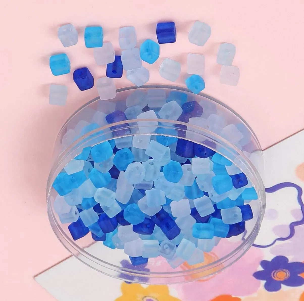 Cube Glass Seed Beads High Quality 25kg MOQ Round Hole Options