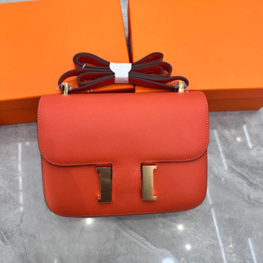 Adjustable Lightweight Style Lady Bag for Travel and Vacation