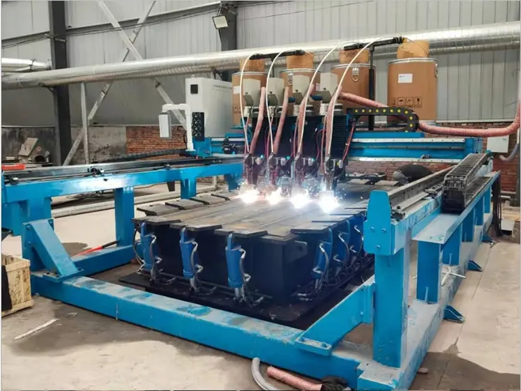 RX automated hardfacing surfacing welding equipment with 4-gun CNC system