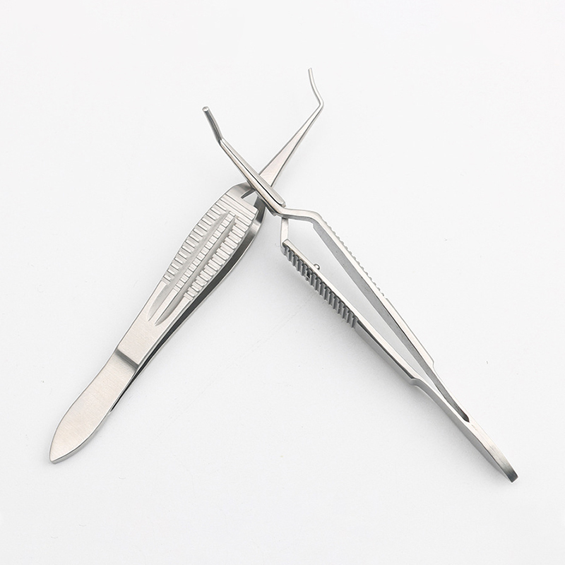 Precision Ophthalmic Micropincer Forceps for Nail-Gripping Surgical Procedures