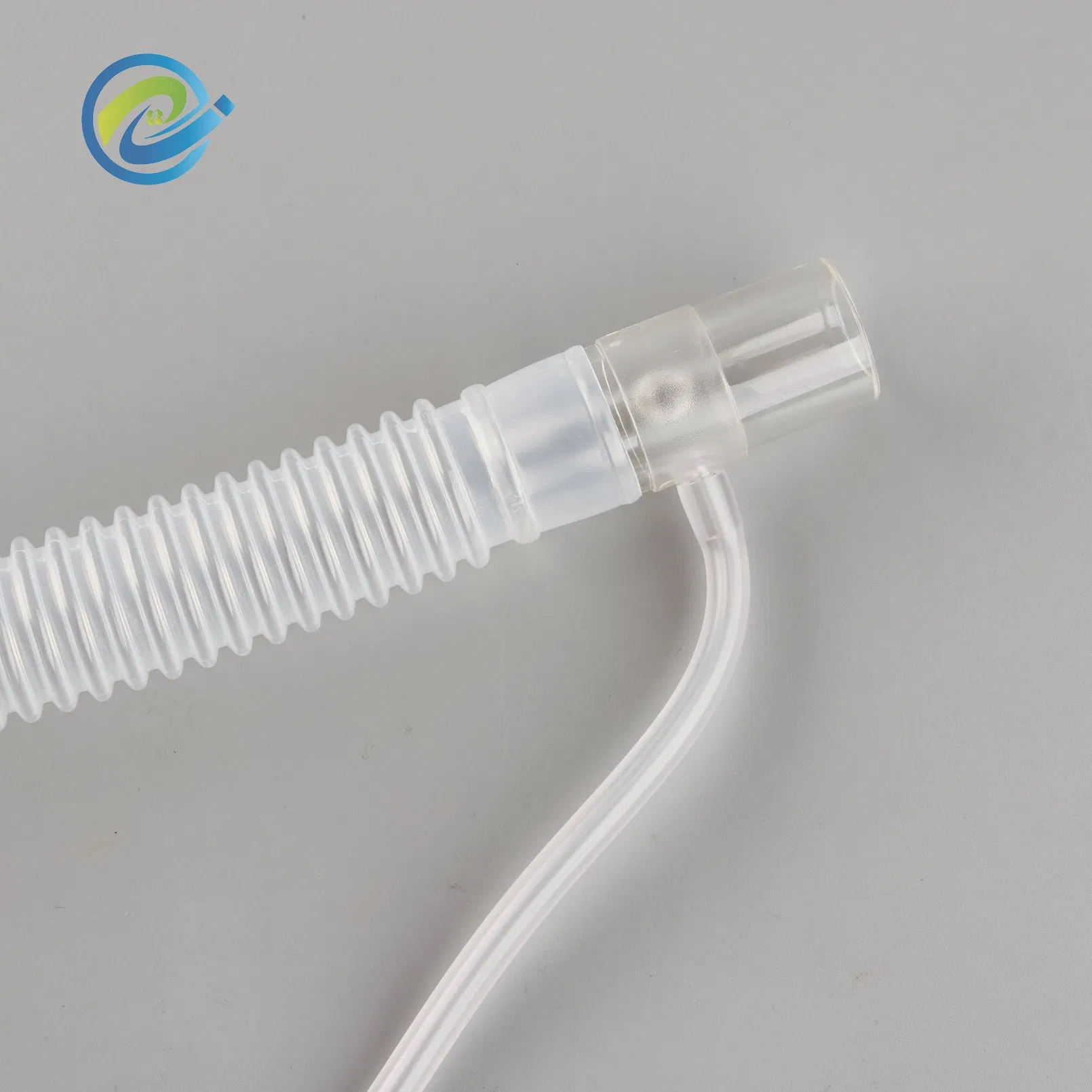 Advanced Reusable Circuit System Corrugated Anesthesia Ventilator Breathing Circuits for Optimal Patient Comfort