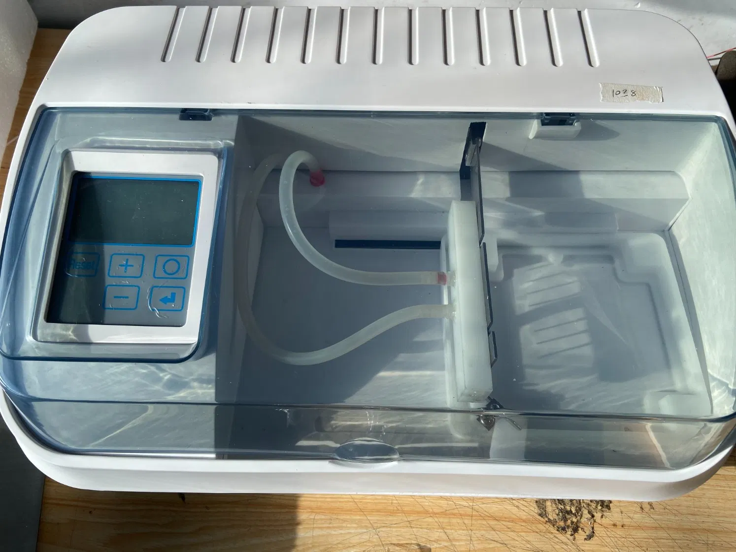 Innovative Microplate Washing System for Enhanced Lab Efficiency