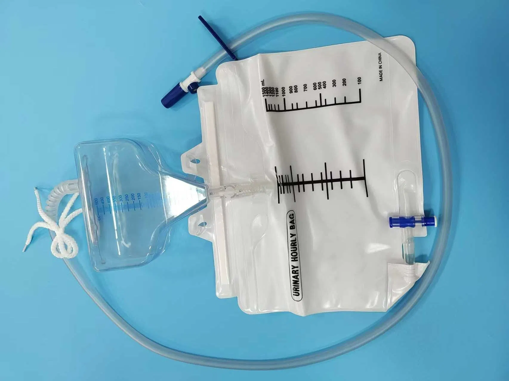 High-Capacity Urine Collection System with Convenient Drainage Bag