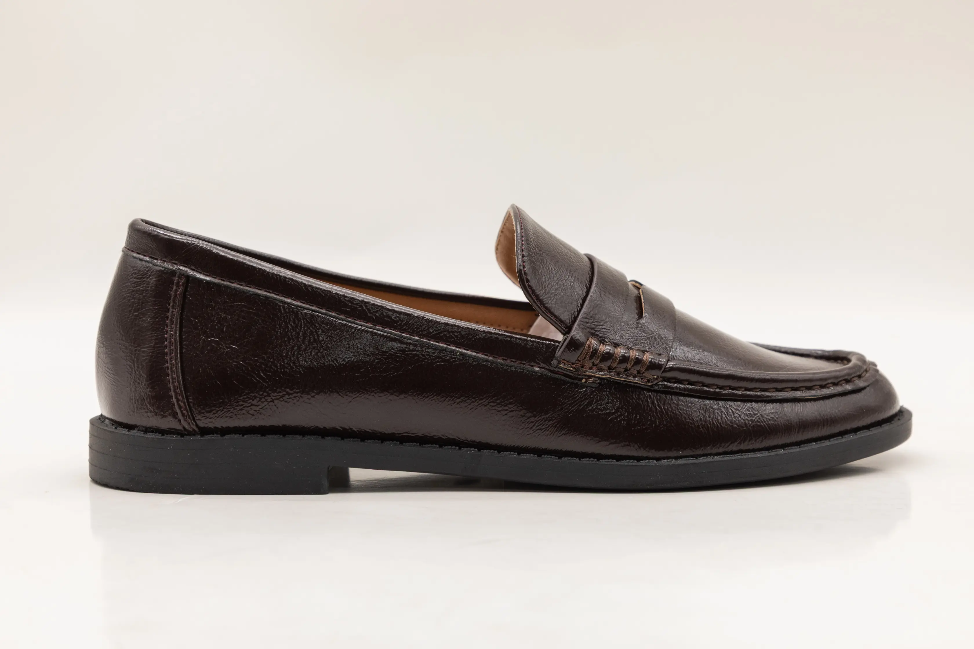 OEM ODM Classic Customization Casual Women Loafers
