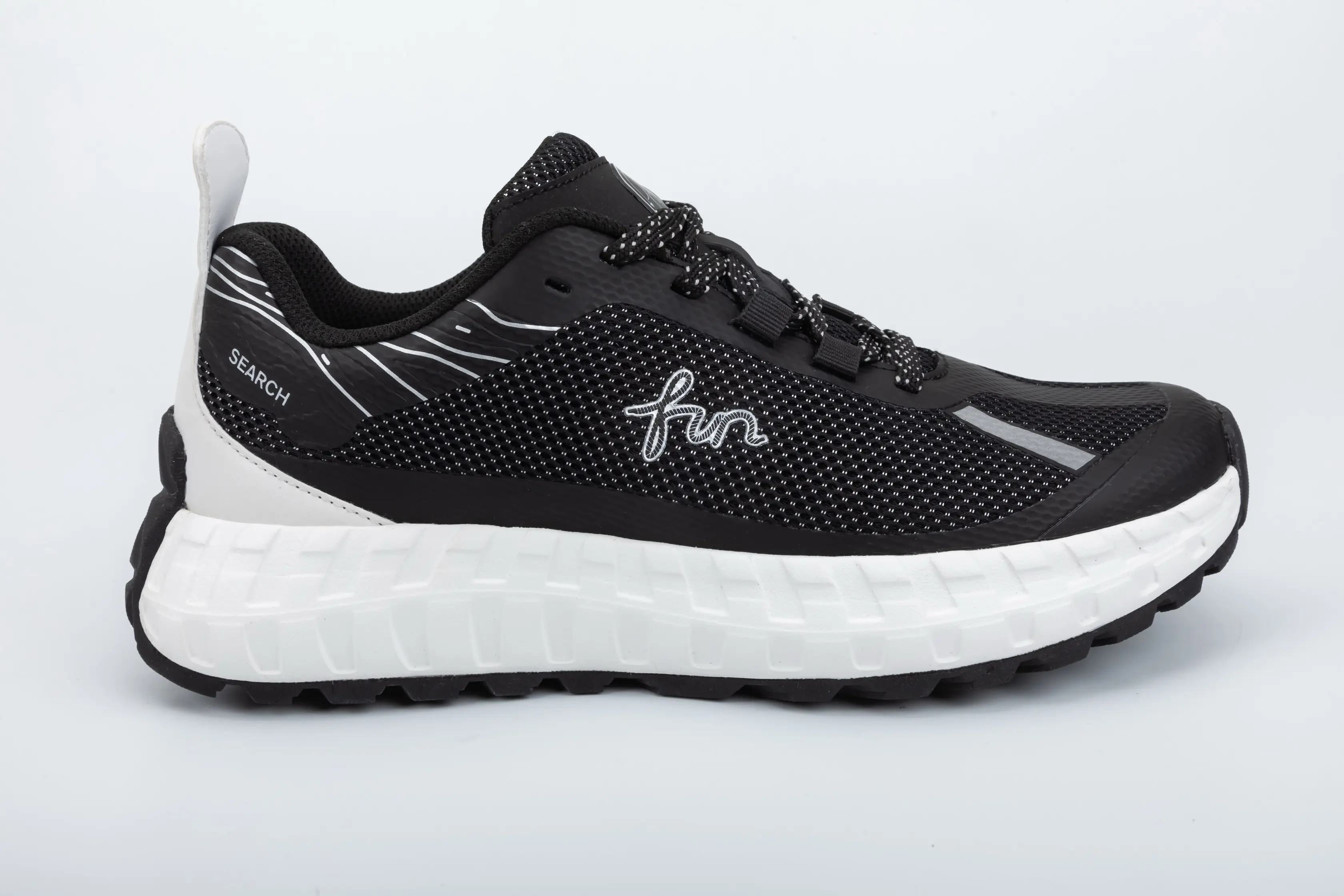 Custom Outdoor Trail Shoes with Lightweight Mesh Upper and Shock-Absorbing Orange EVA Sole