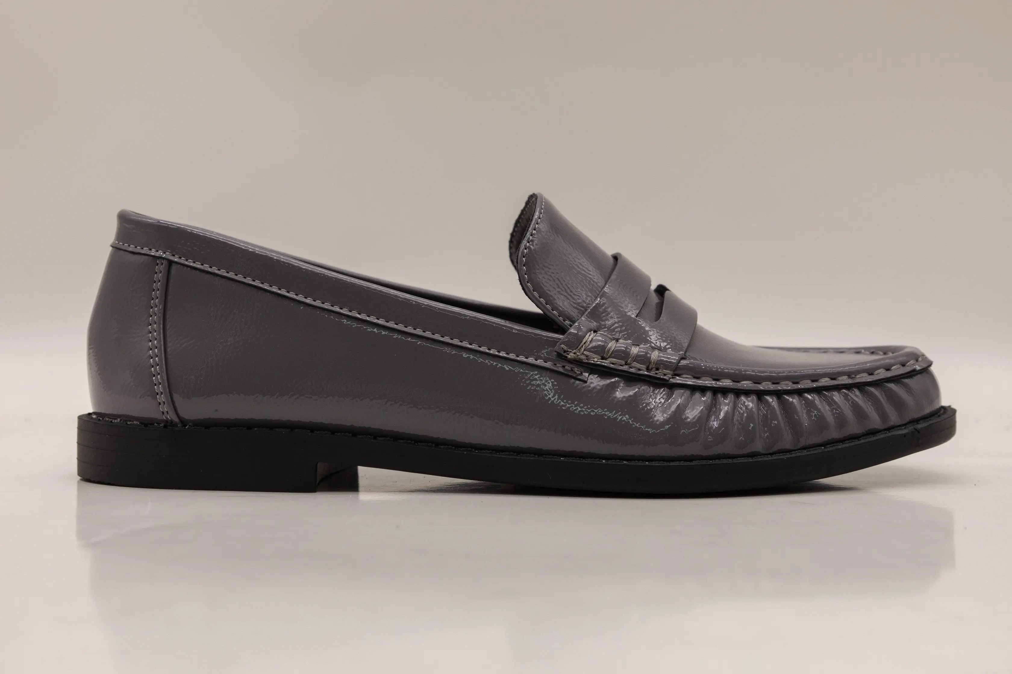 Best Tailor-Made Classic Casual Women Flat Loafers – OEM & ODM Available Service, Factory