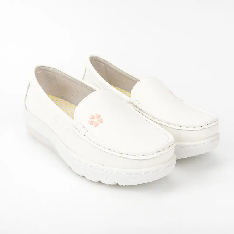High-Quality Platform White Nursing Shoes with Flower Embroidery Manufacturers, Factories