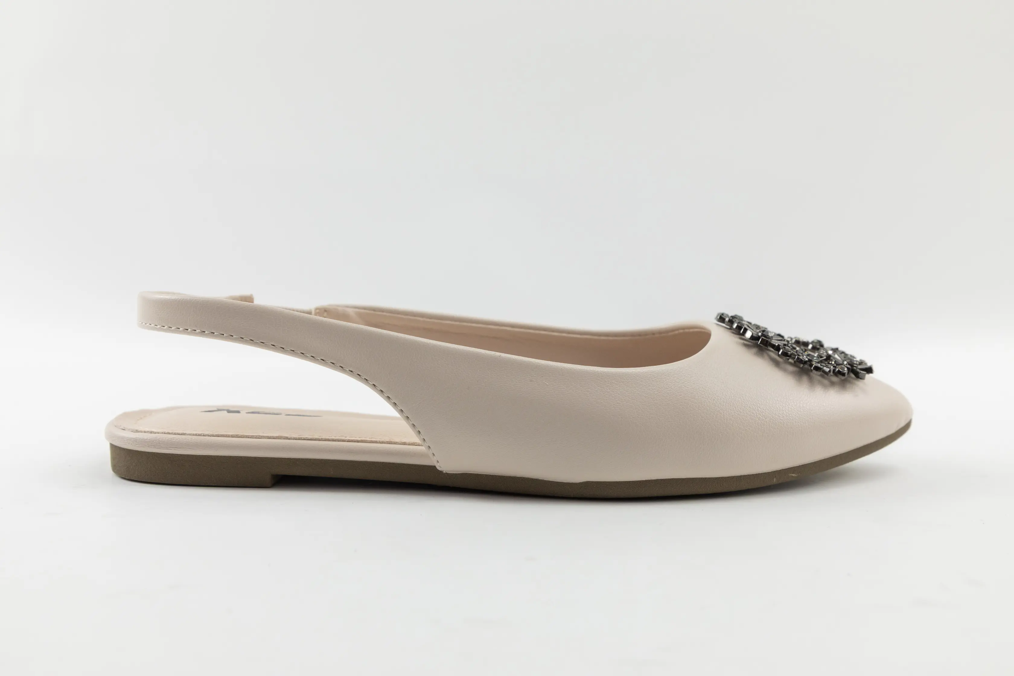 OEM ODM Custom Beige PU Ladies Slingback Ballerina Flats with Floral Rhinestone Buckle Decoration