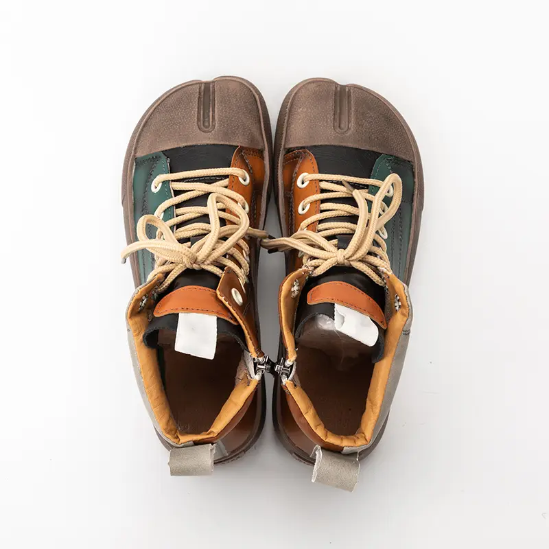 OEM New design ladies canvas shoesUpper material:PU+ Umbrella Cloth Suppliers, Factory