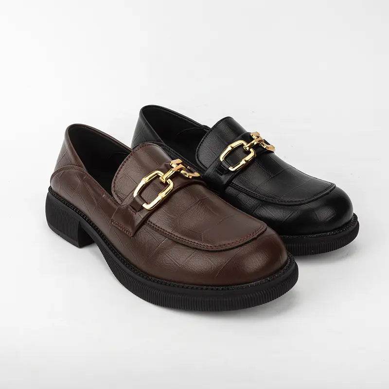 Women's Casual Loafer Detail 1