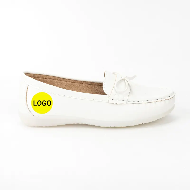 OEM ODM Classic White Nursing Shoes