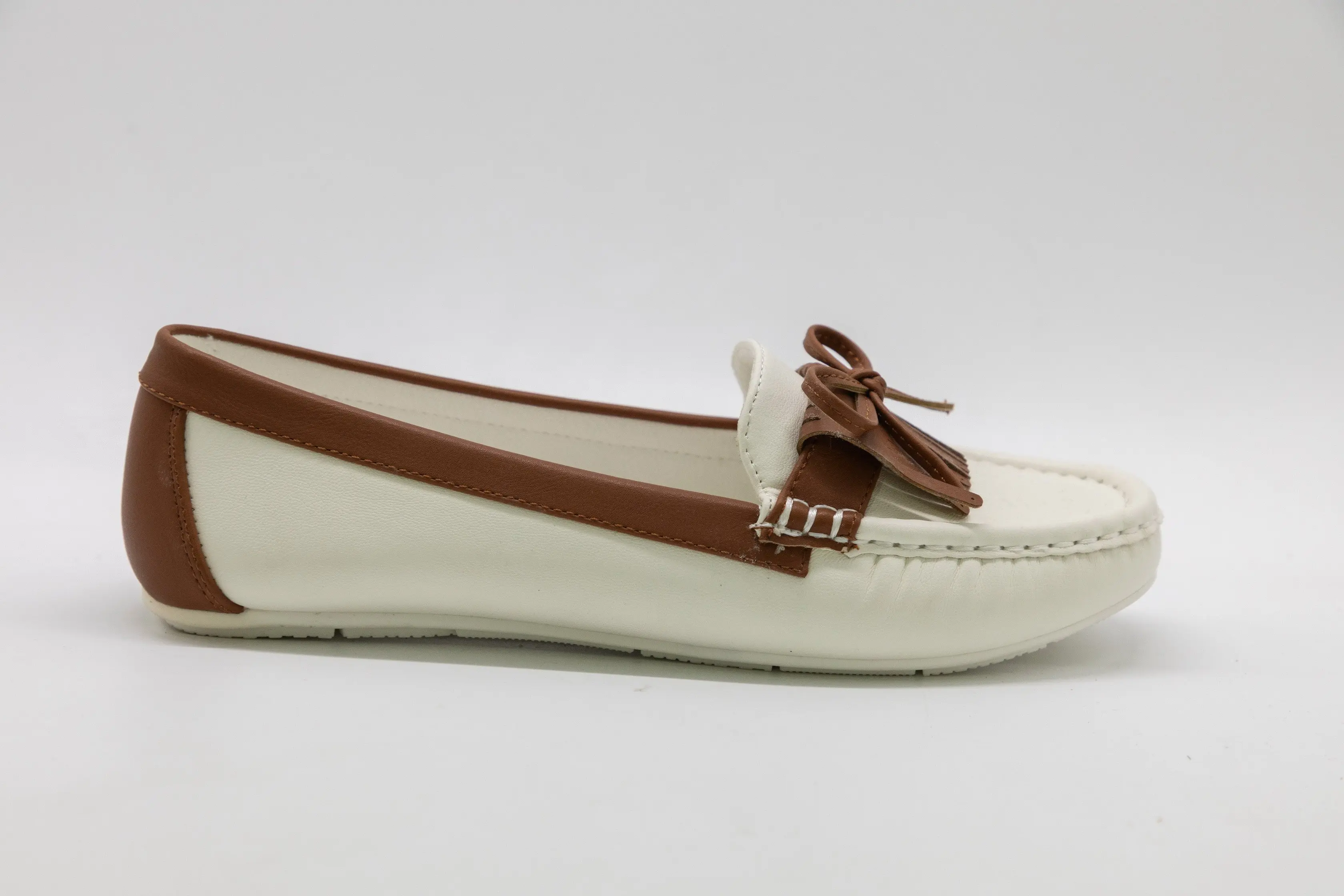 ODM Classic Customization TPR Flat Sole Women Loafers Service, Supplier