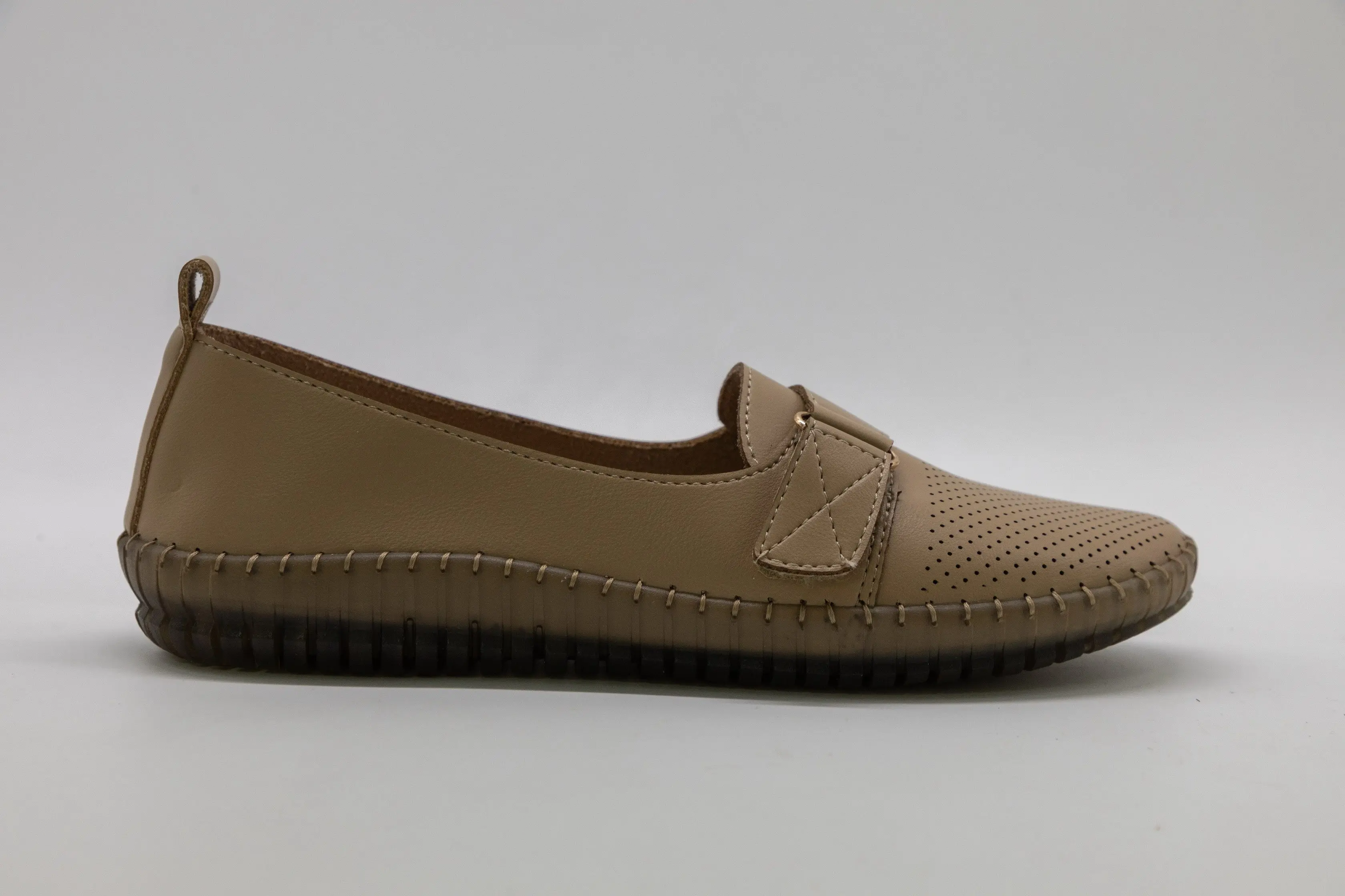 China Tailor-Made Casual Office Women Loafers-Perfect Fusion of Everyday Comfort & Professional Elegance Suppliers, Factories