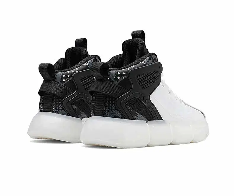 Custom High Top Trendy Men Walking Shoes (OEM/ODM Available)