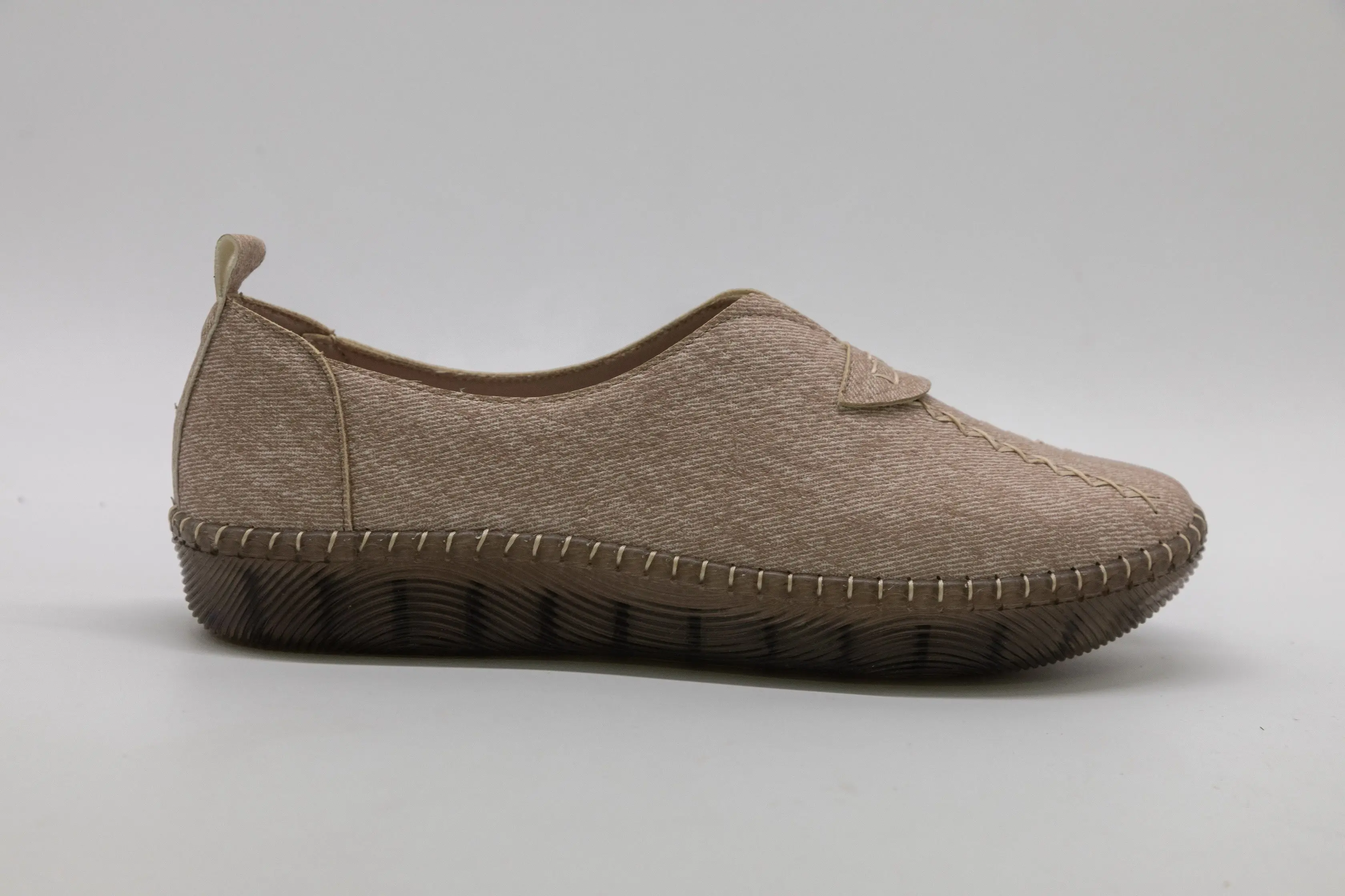 OEM ODM Tailor-Made Leisure Office Women Loafers Relaxed Office Style, Customized Comfort