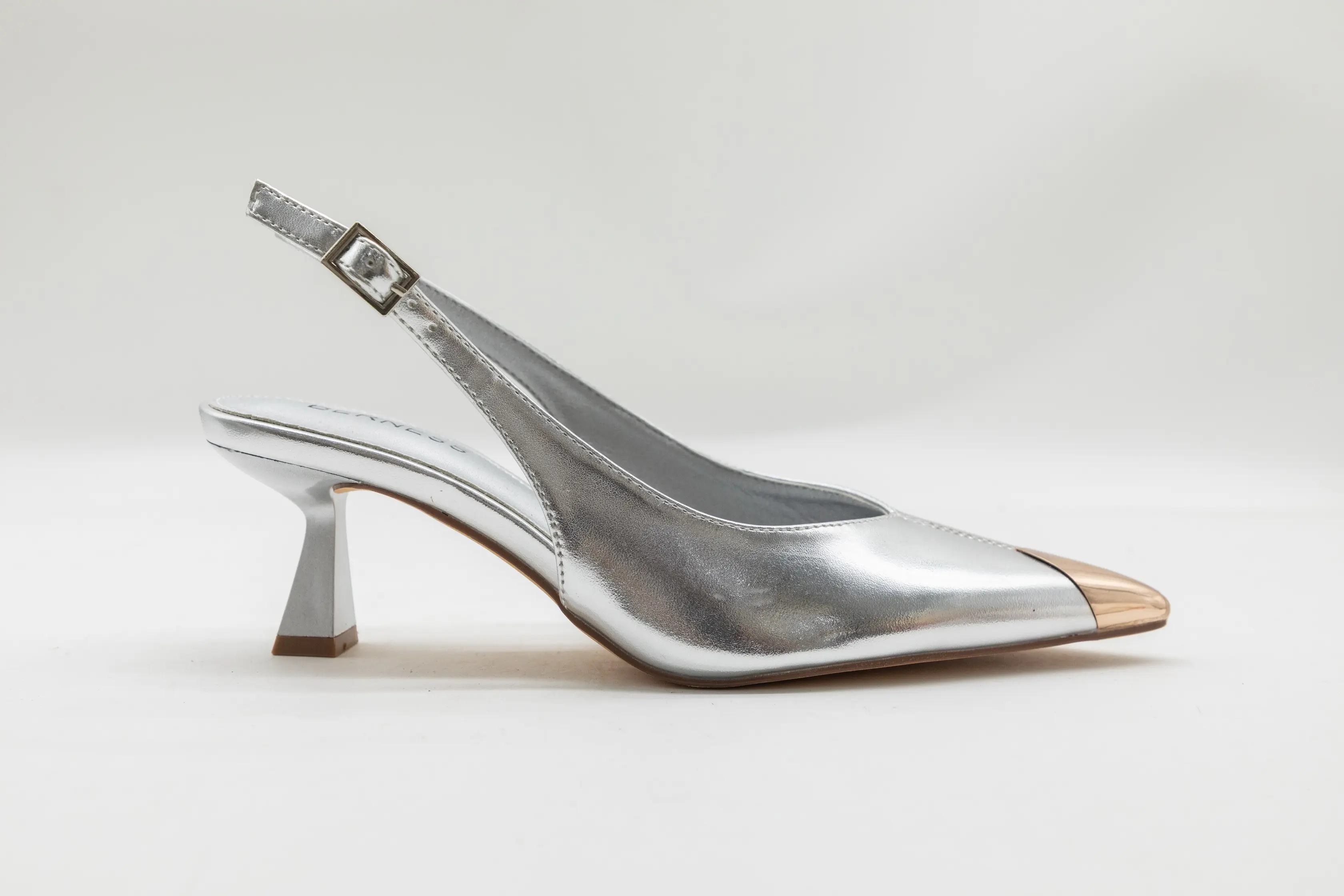 Custom Classic Custom Fashion Ladies Heels – Timeless Style with Modern Craftsmanship Manufacturers, Manufacturer