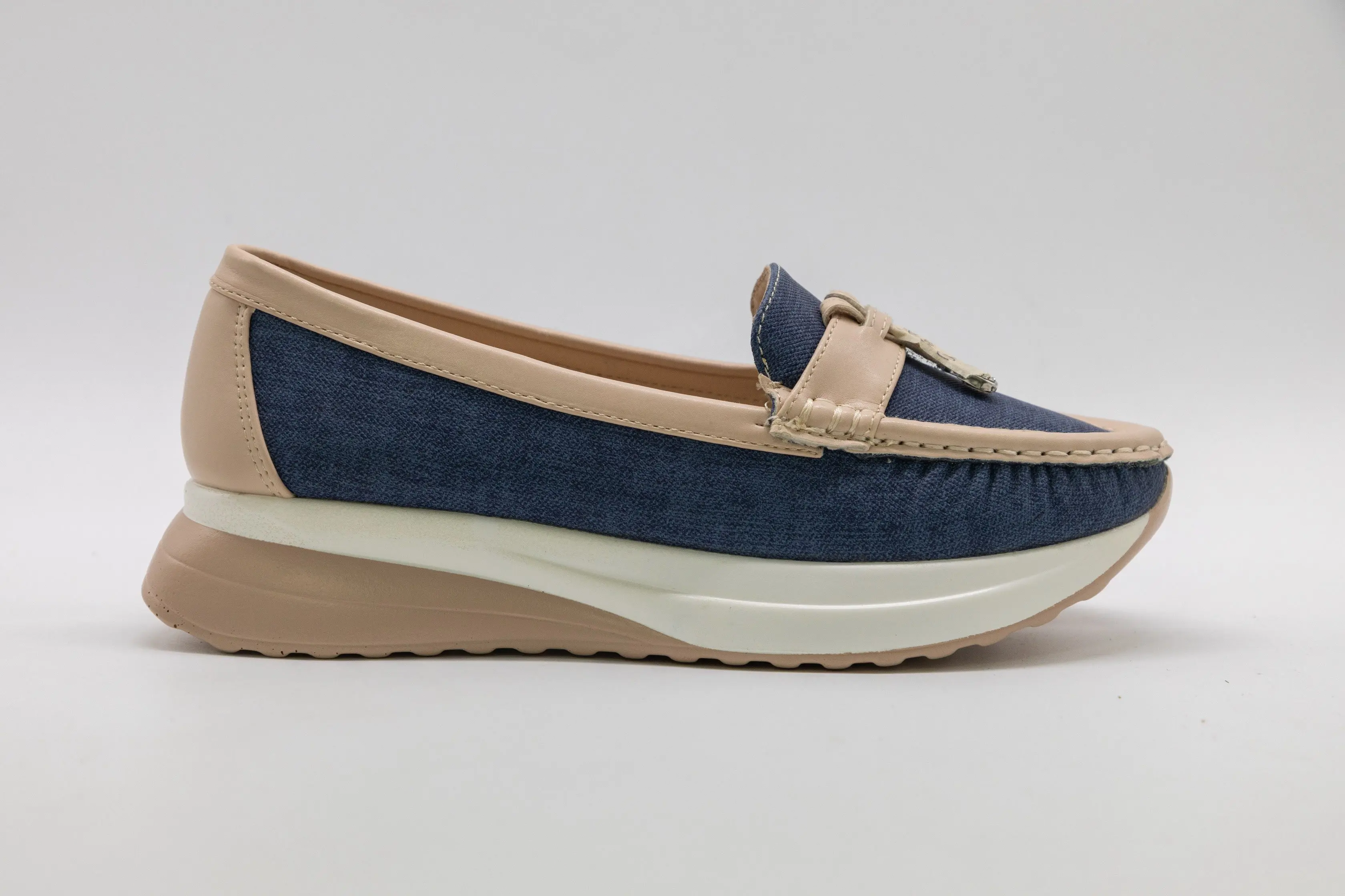 Custom Trendy Thick Sole Office Women Loafers